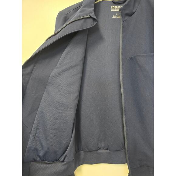 Fabletics Mens The Don Everyday Bomber Size Small Navy Lined Rain Resistant - Picture 6 of 10